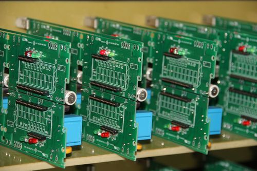 Ultime notizie della società circa Differenza tra PCB e PCBA