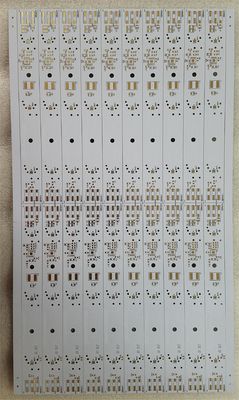 Buon prezzo 1L PCB in alluminio 1.5mm White Soldermask per illuminazione a LED in linea