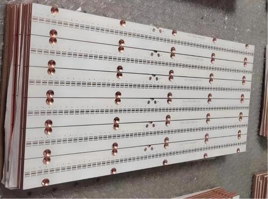 qualità Servizio di progettazione di circuiti stampati PCB in rame Soluzioni su misura per applicazioni di elettronica embedded e dispositivi intelligenti fabbrica