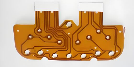 Buon prezzo Tavola per PCB flessibile a copertura gialla con caratteristiche idonee per elettronica flessibile in linea